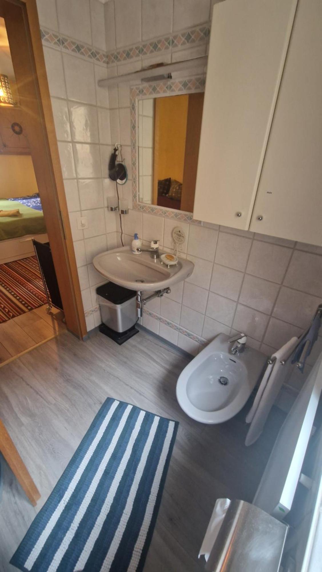 Bed and Breakfast Casa Tipica Arbedese Arbedo-Castione Esterno foto